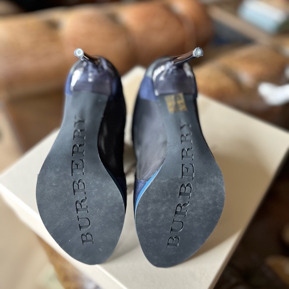 Authentic Burberry Peep Toe Ankle Booties - Picture 5 of 10